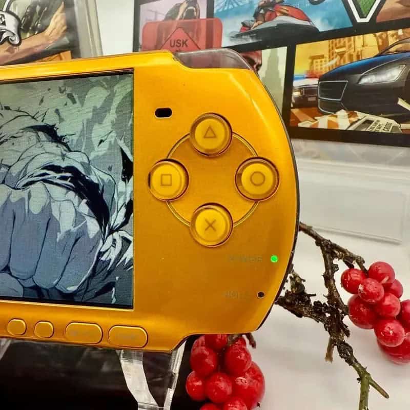 Gold-PSP-3000-–-Slim-Bright-Model-Modded-Cleaned-Ready-to-Play-2