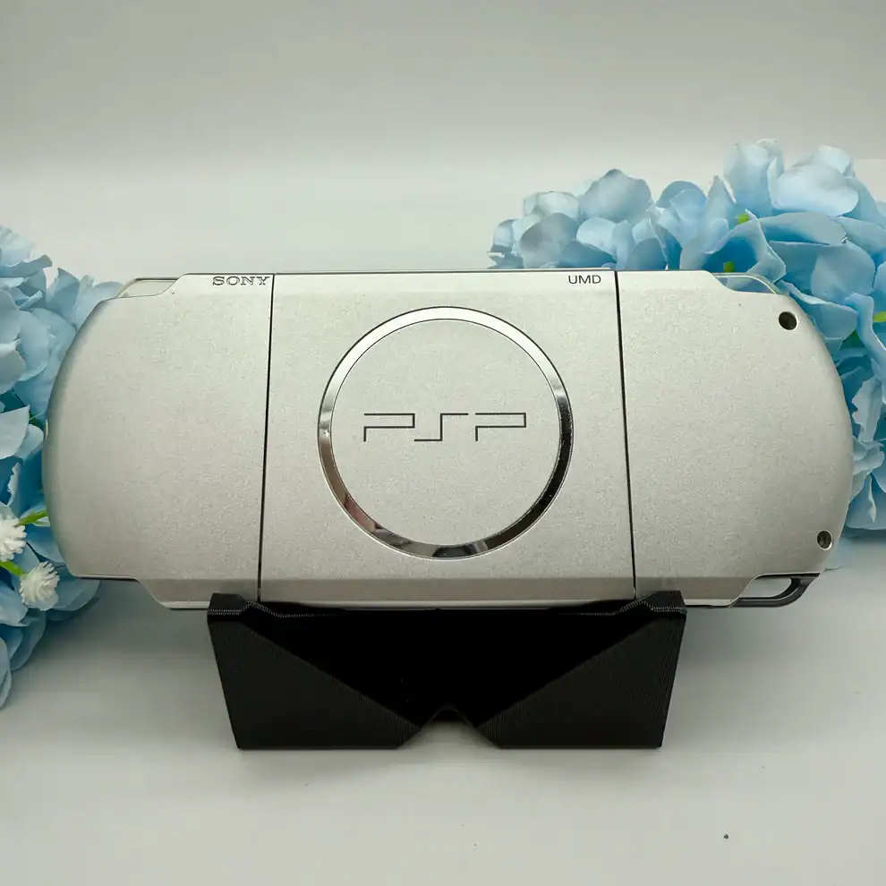 Silver PSP 3000 – Slim Model | Modded, Cleaned & Ready to Play