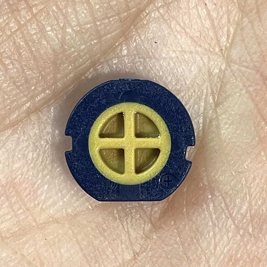 Alternative view of B Button for New Nintendo 3DS XL – Blue – Replacement Button – Brand New