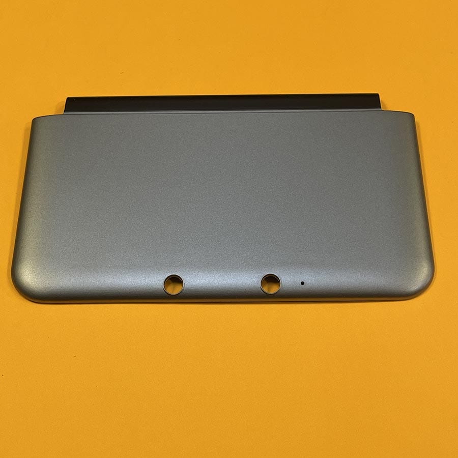 Alternative view of Exterior Shell Covers for Nintendo 3DS XL – Silver – Front & Back – Brand New