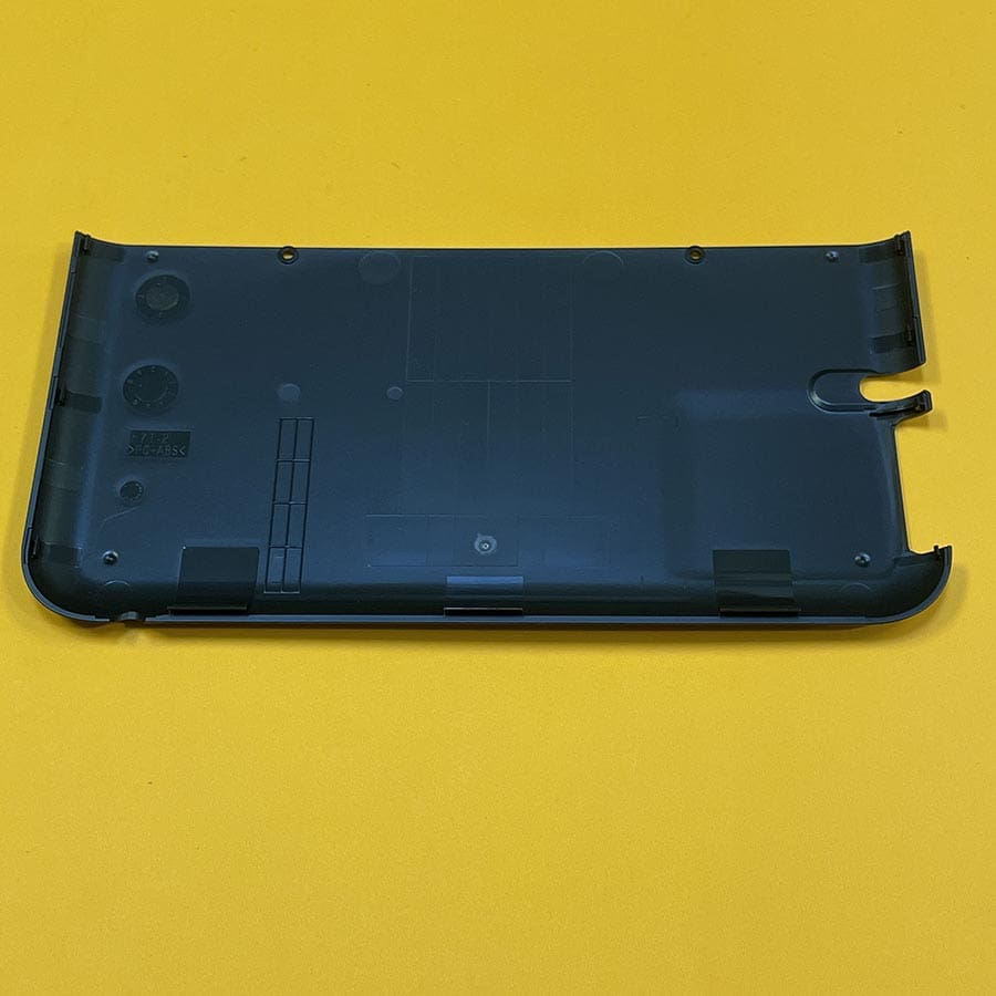 Exterior-Shell-for-Nintendo-3DS-XL-–-Charizard-Edition-–-Front-Back-Cover-–-Brand-New-3.jpg