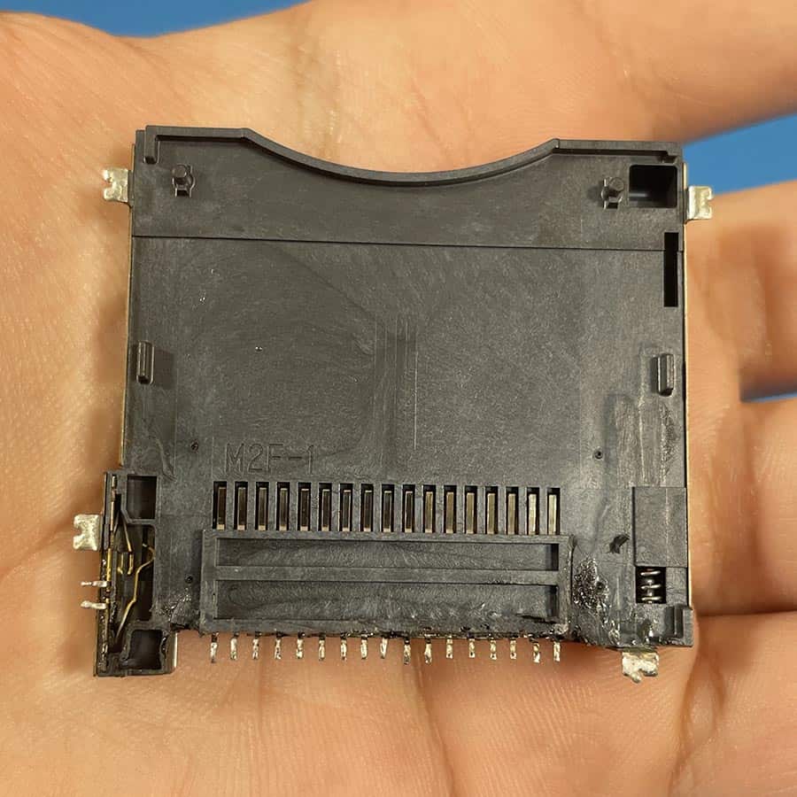 Alternative view of Game Card Reader for Nintendo 3DS / 3DS XL – Cartridge Slot Replacement – Brand New