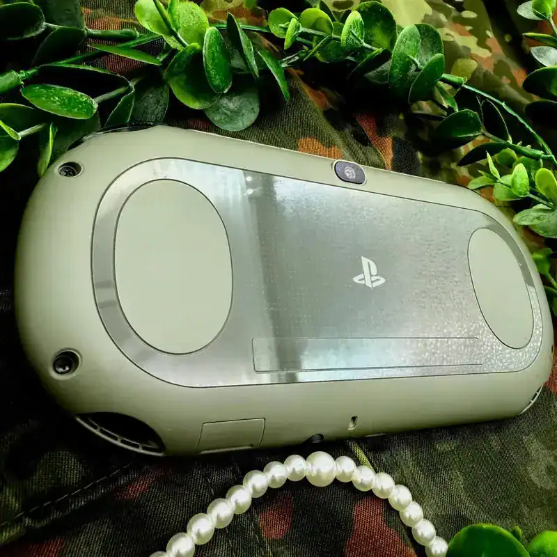 KhakiBlack-PlayStation-Vita-2000-–-Slim-Model-Modded-Cleaned-Ready-to-Play-5.webp