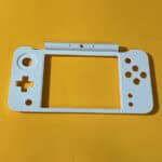 Middle Frame for New Nintendo 2DS XL – White – Internal Housing – Brand New