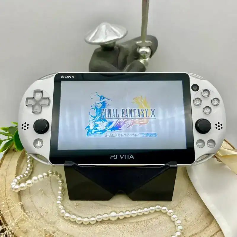 Silver PlayStation Vita 2000 – Slim Model | Modded, Cleaned & Ready to Play