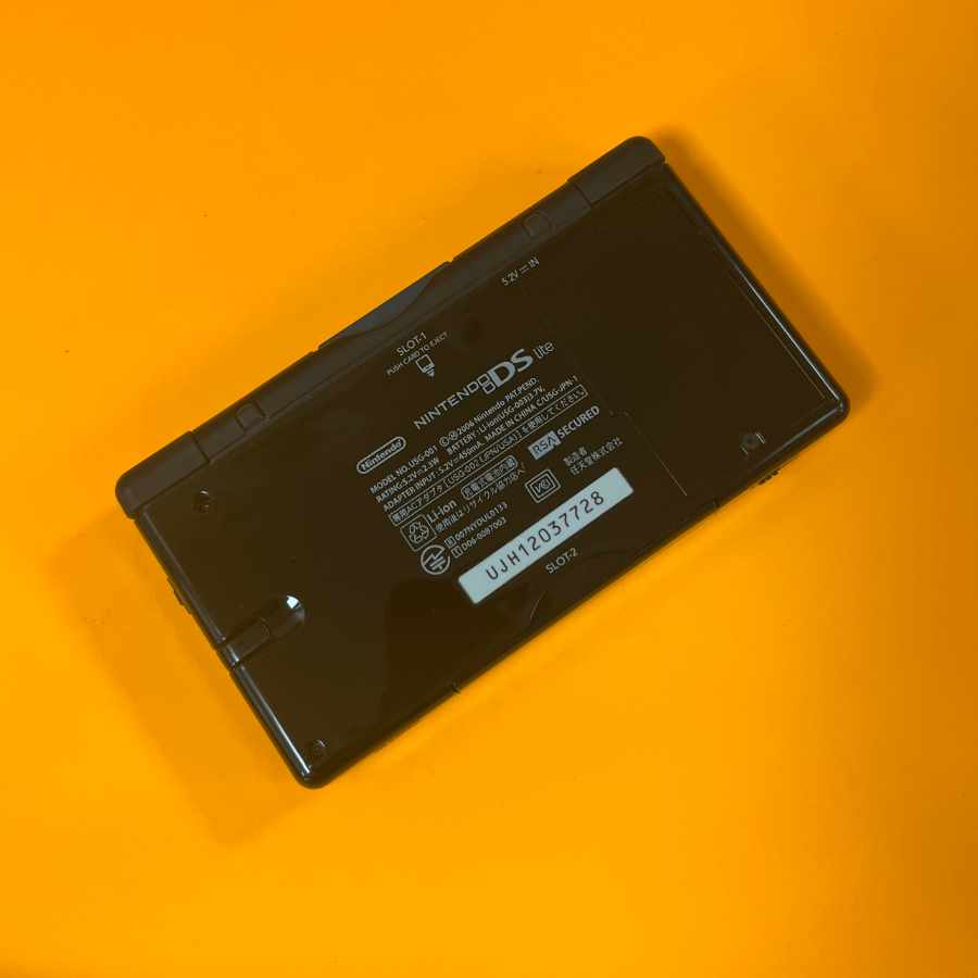 Nintendo DS Lite Black – Cleaned & Tested
