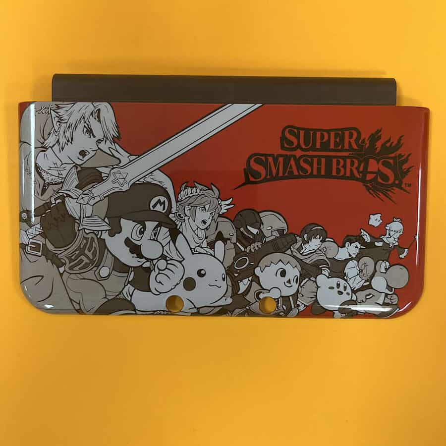 Nintendo 3DS XL Super Smash Bros edition front and back cover.